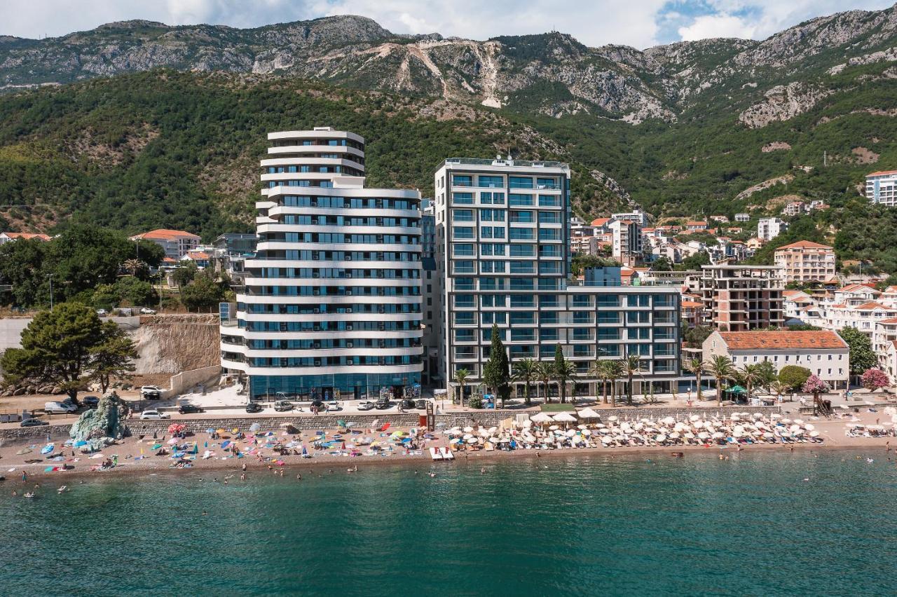 Green Stone Apartments Hotel Рафаиловичи Екстериор снимка