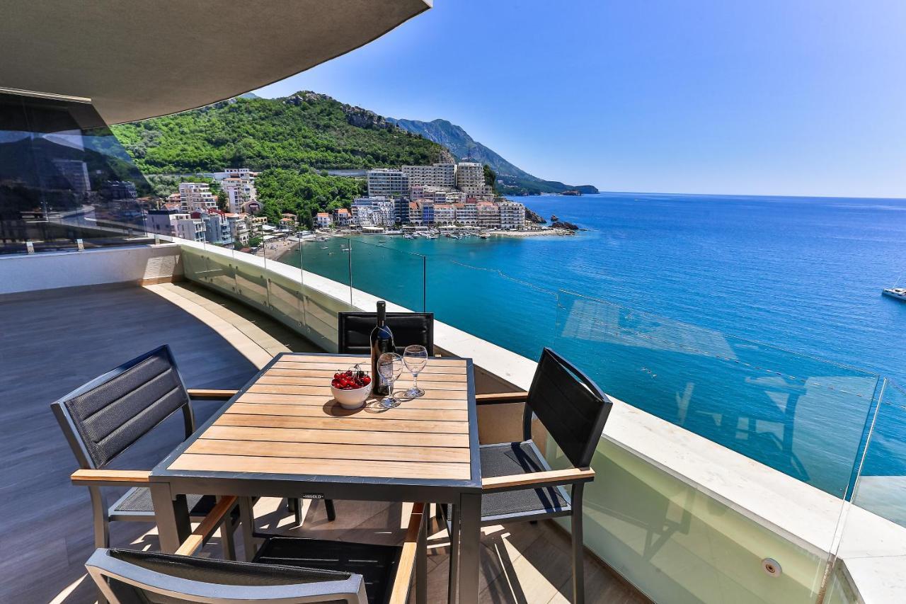 Green Stone Apartments Hotel Рафаиловичи Екстериор снимка