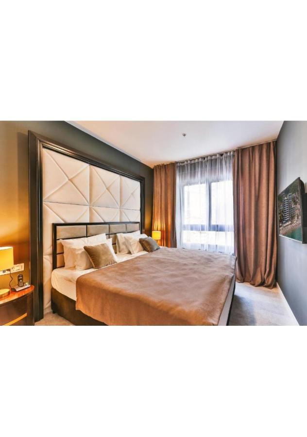 Green Stone Apartments Hotel Рафаиловичи Екстериор снимка