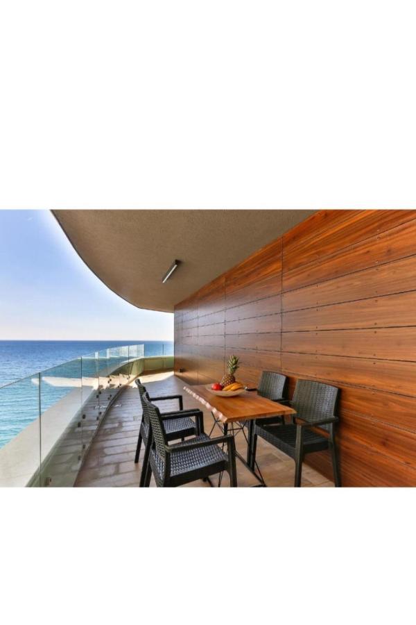 Green Stone Apartments Hotel Рафаиловичи Екстериор снимка